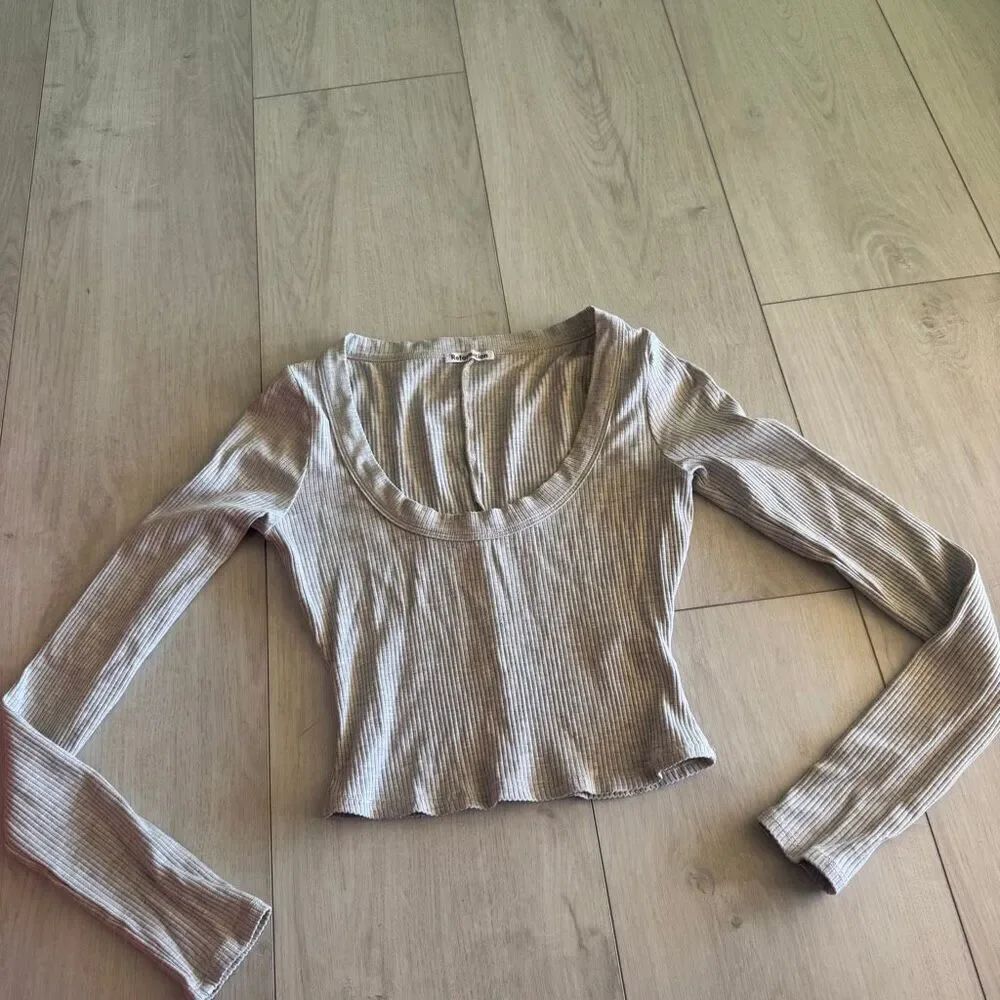 Reformation Jeans Gray Rib Knit Scoop Neck Long Sleeve Cropped Top Women's size